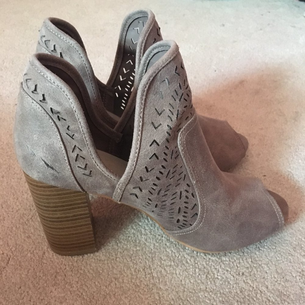 V Cut Stitched Heeled Boots (Size 8) 3/$30!